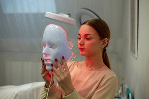 Lumeva™ - Light Therapy Mask